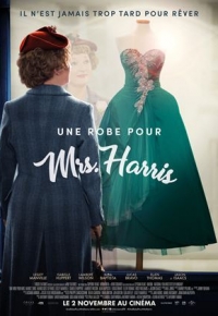 Une robe pour Mrs Harris (2022)